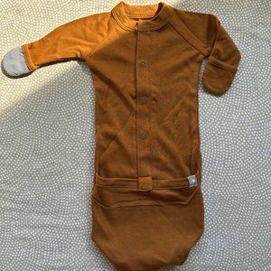 Goumi Kids NB Sleeping Gown Cinnamon (Washed but never worn)